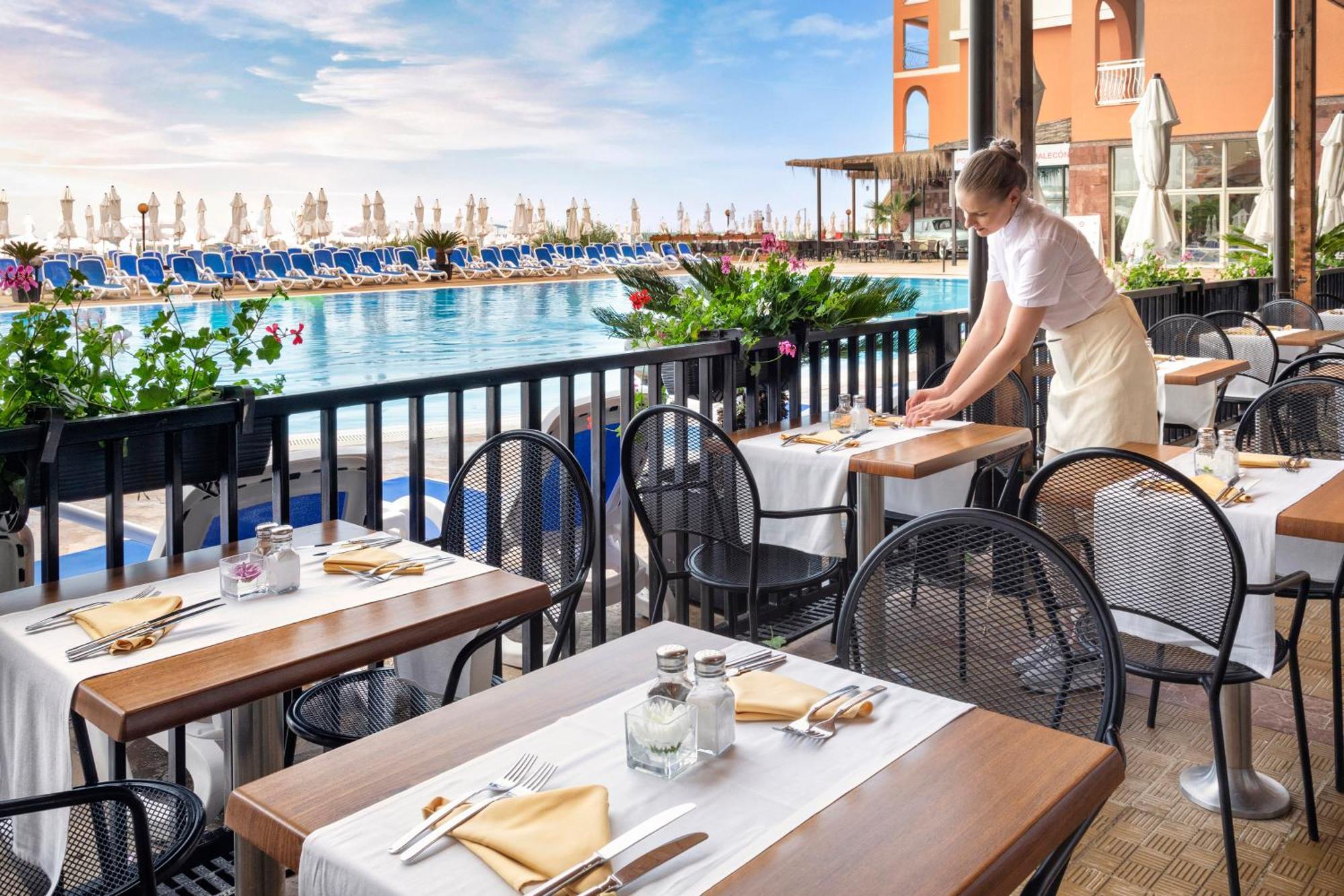 Sol Luna Bay All Inclusive Obzor Exterior foto